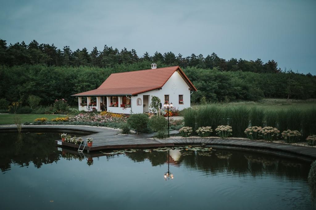 Deak Udvarhaz Hotel Kakucs Luaran gambar